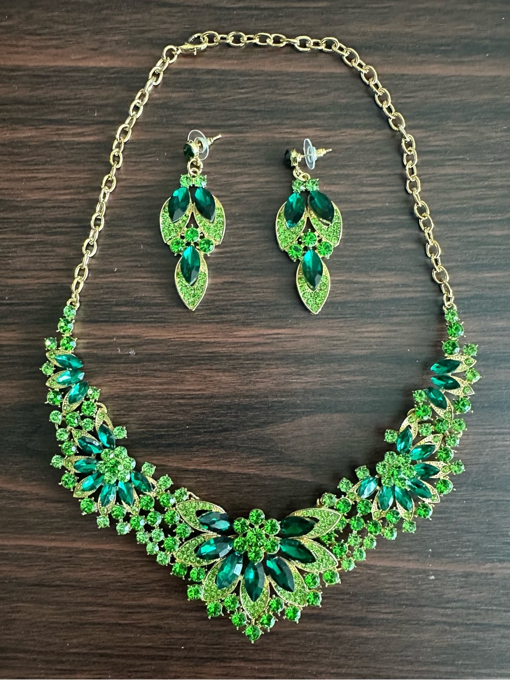 Gold-Tone Emerald Green Crystal Rhinestone Statement Necklace & Earrings Set